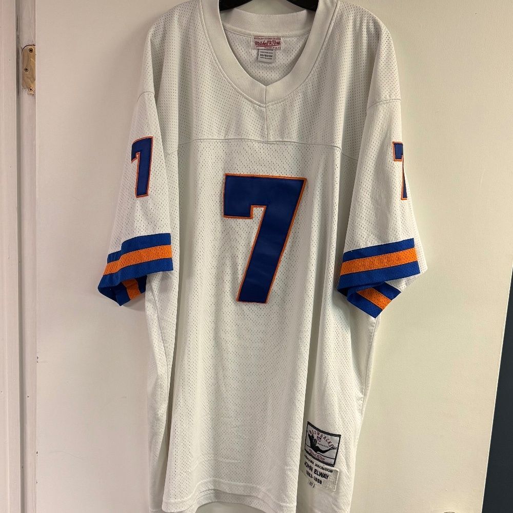 Mitchell & Ness John Elway #7 Denver Broncos Throwback Jersey Size 60